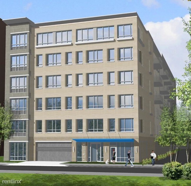 Building Photo - 45 Marion St