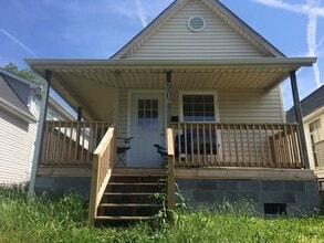 Building Photo - 2016 Forest Ave