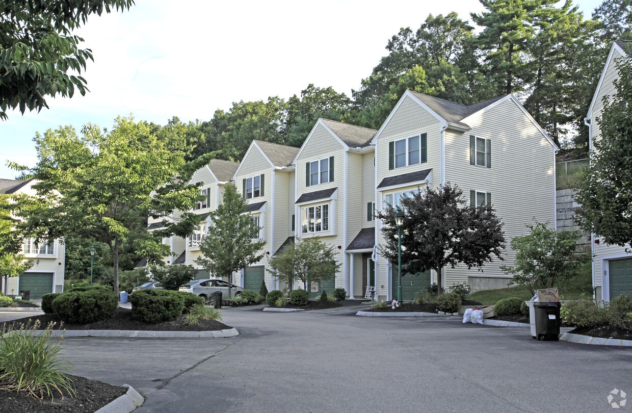 179 Main St, Groveland, MA 01834 Apartments Groveland, MA