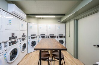 Interior Photo - The Wilder