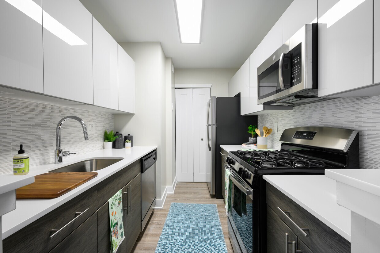 Regency Towers Apartments 1001 Easton Rd Willow Grove, PA