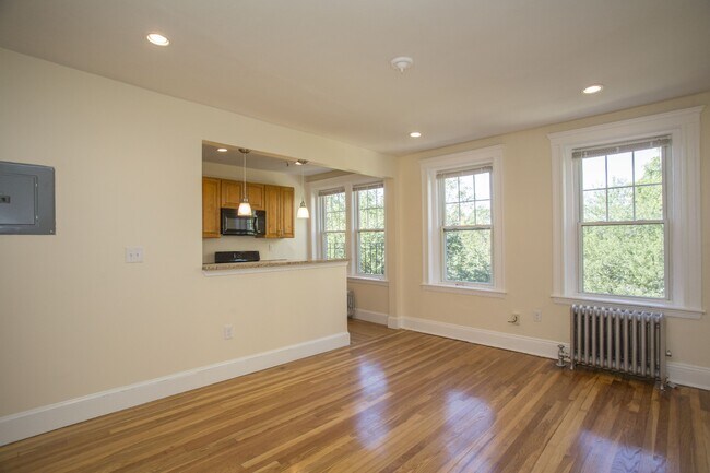 Foto del edificio - 276 Chestnut Hill Ave