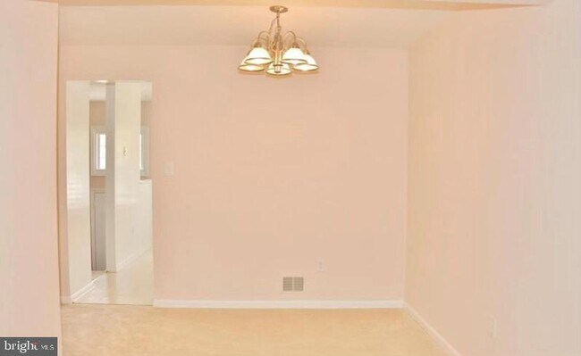 Building Photo - 5207 Harbor Ct Dr