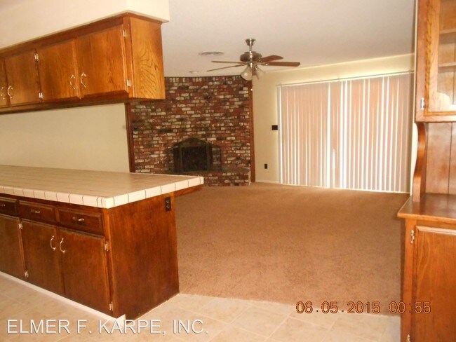 Building Photo - 3 br, 2 bath House - 7905 SHETLAND DR