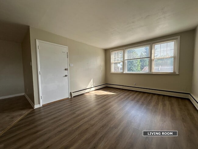 Foto del edificio - 4301 Ashburner St