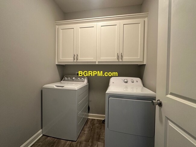 Building Photo - 3 BD, 2 BA, home in Cabot