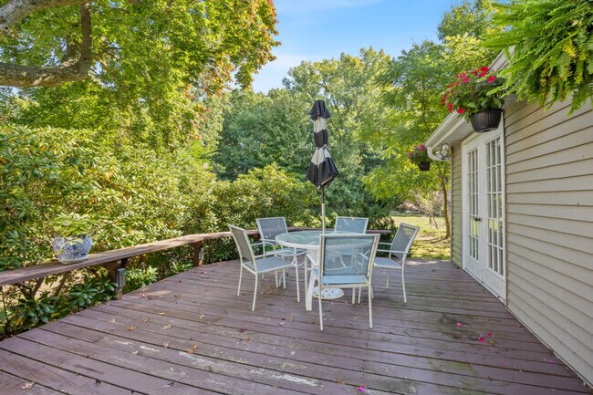 Foto del edificio - 3409 Elizabeth St