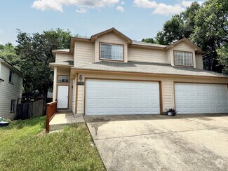 Building Photo - 831 Sagewood Trail