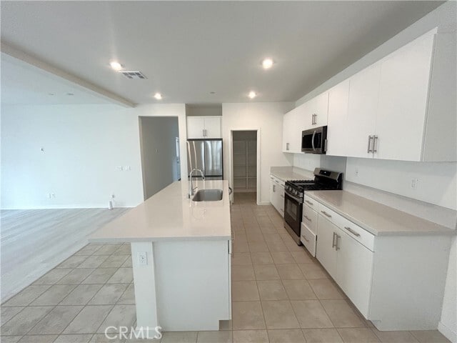 Foto del edificio - 15764 Caterpillar Dr