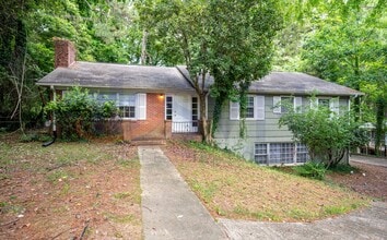 Building Photo - 406 N Estes Dr