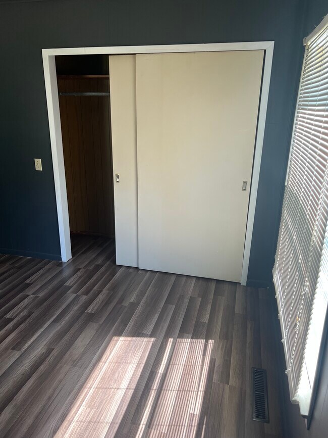 Master Bedroom - 1407 4th St