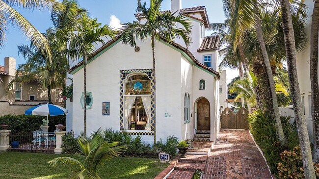 Building Photo - 714 Claremore Dr