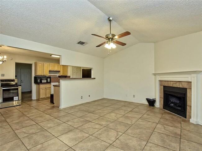 Building Photo - 415 Fantail Loop
