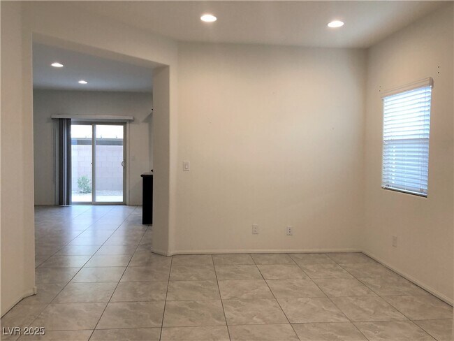 Foto del edificio - 8380 Spanish Creek Ct