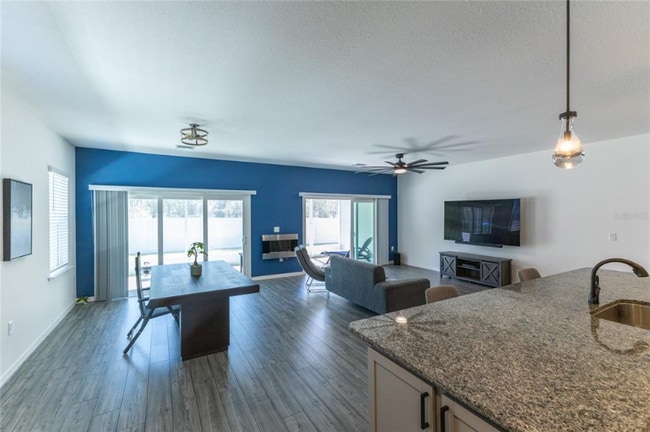 Foto del edificio - 24411 NW 23rd Ln