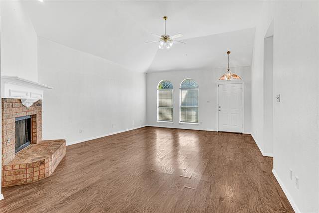 Building Photo - 1421 Ross Dr