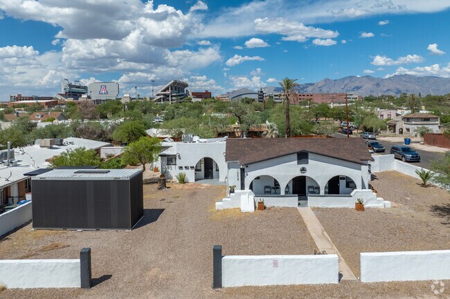 Foto aérea - River Loft Bungalows on Warren+9th