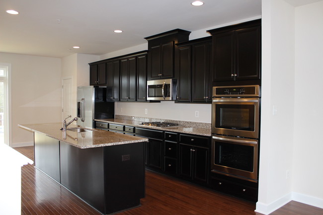 Building Photo - 2847 Golden Gate Ct