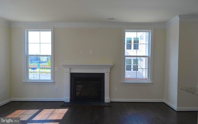 Building Photo - 13724 Neil Armstrong Ave
