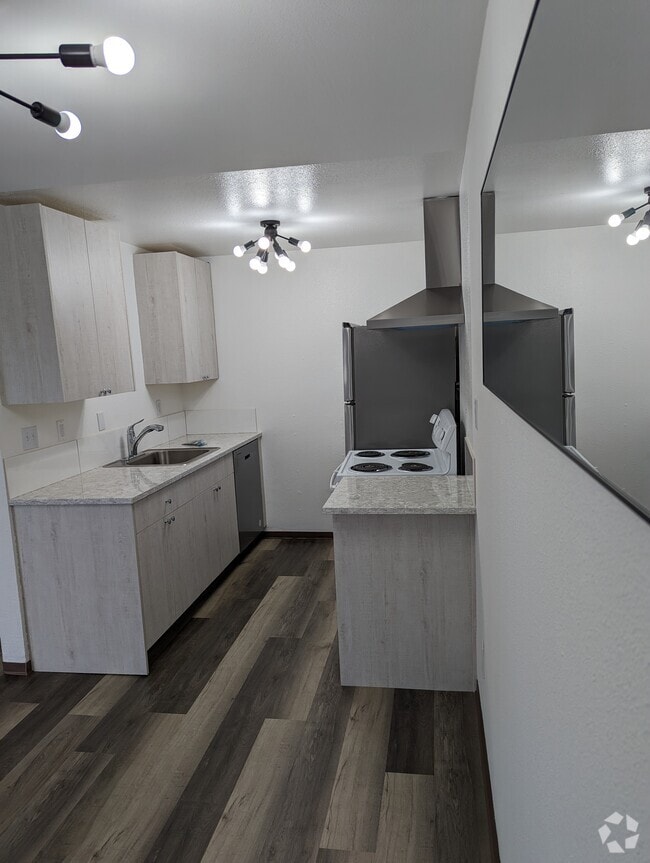 Factoria 2 Bedroom Apartments under 2,000 Bellevue, WA 1 Rentals