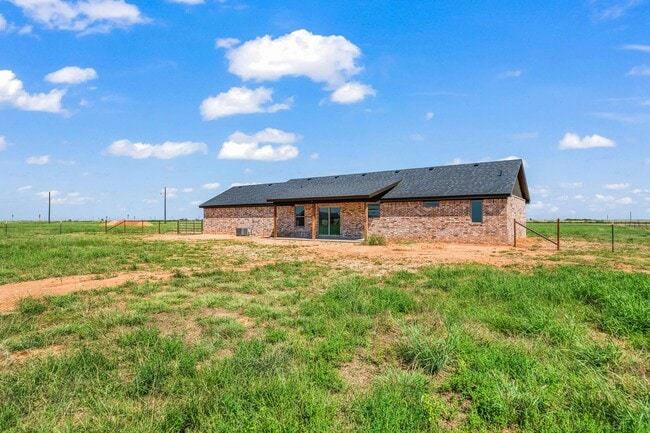 Foto del edificio - Country Living In Idalou ISD!