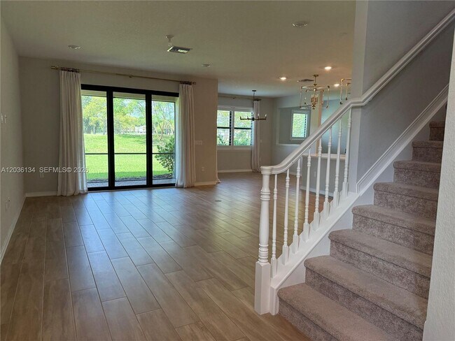 Foto del edificio - 8112 NW 78th St