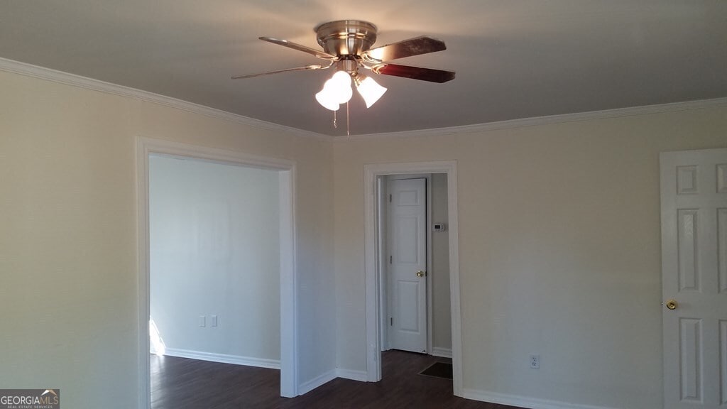 Building Photo - 704 Fred's Ln