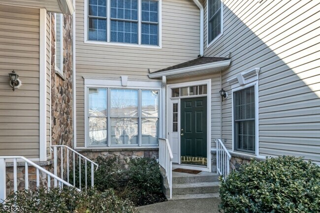 Building Photo - 9 O'Connor Cir