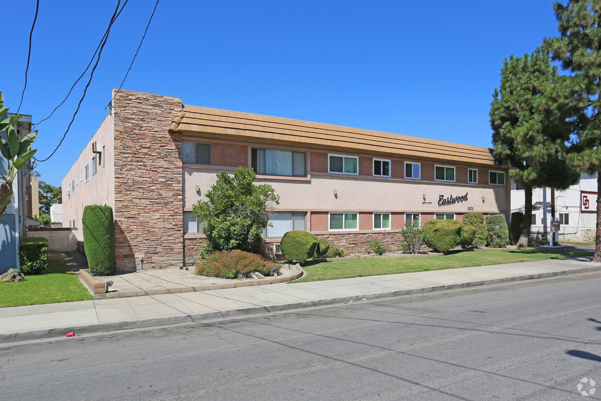 Building Photo - Eastwood Apartments
