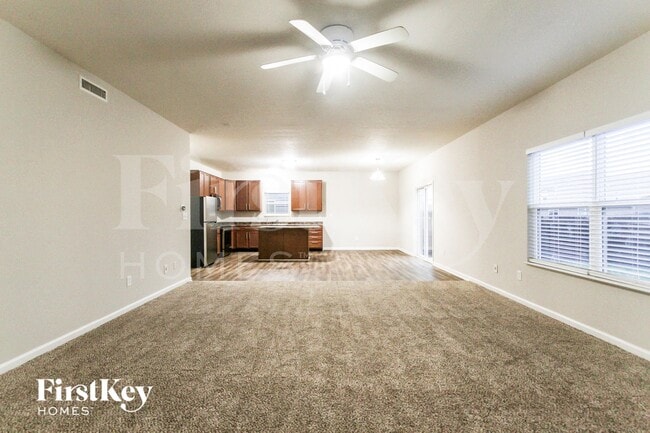 Foto del edificio - 7715 Firecrest Ln