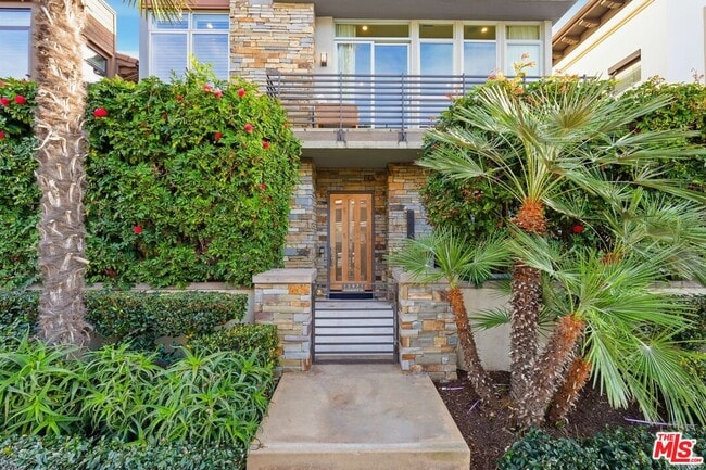 Foto del edificio - 12871 Hammock Ln