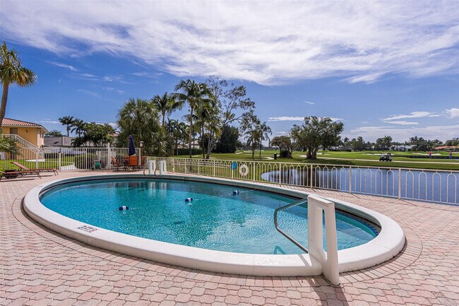 Foto del edificio - 2500 NE 48th Ln