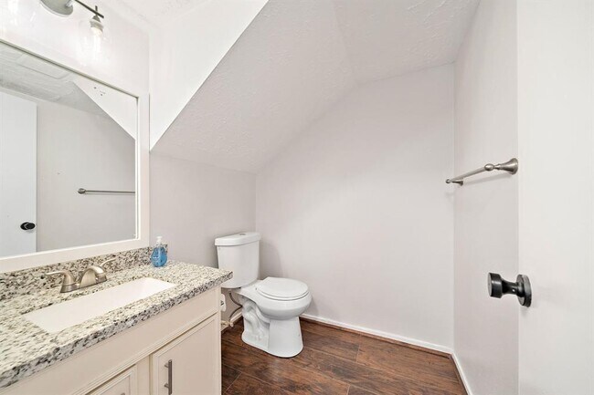 Building Photo - 7311 Log Cradle Dr