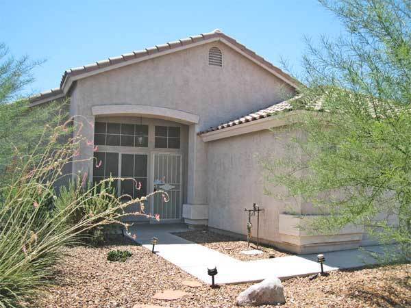 Foto principal - Awesome 3 bed/2 bath home in convenient Gi...