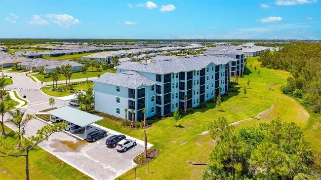 Building Photo - 14211 Heritage Landing Blvd