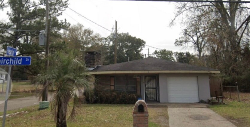 Foto principal - 2358 Fairchild St