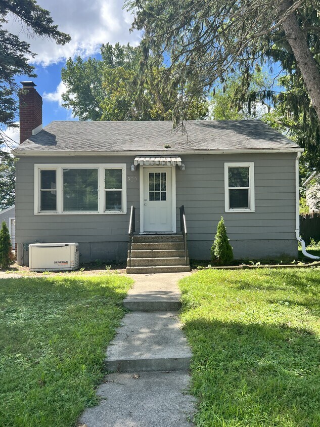 Foto principal - 259 Lippincott Ln
