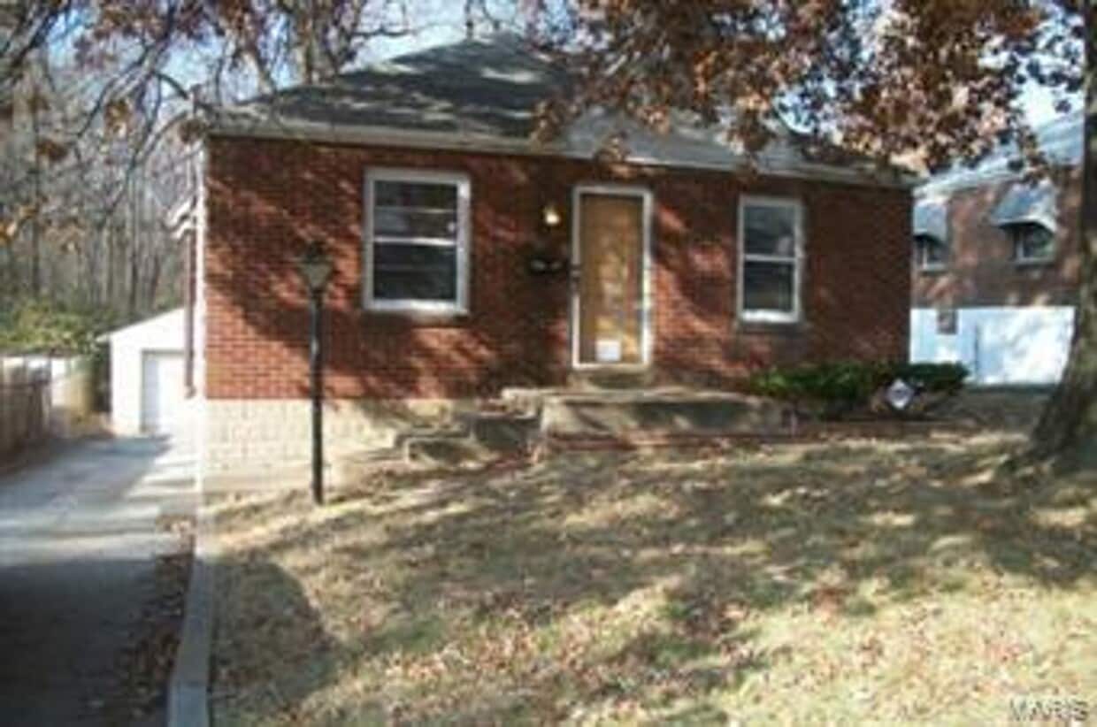 2 Bedroom House Rental in Jennings, MO