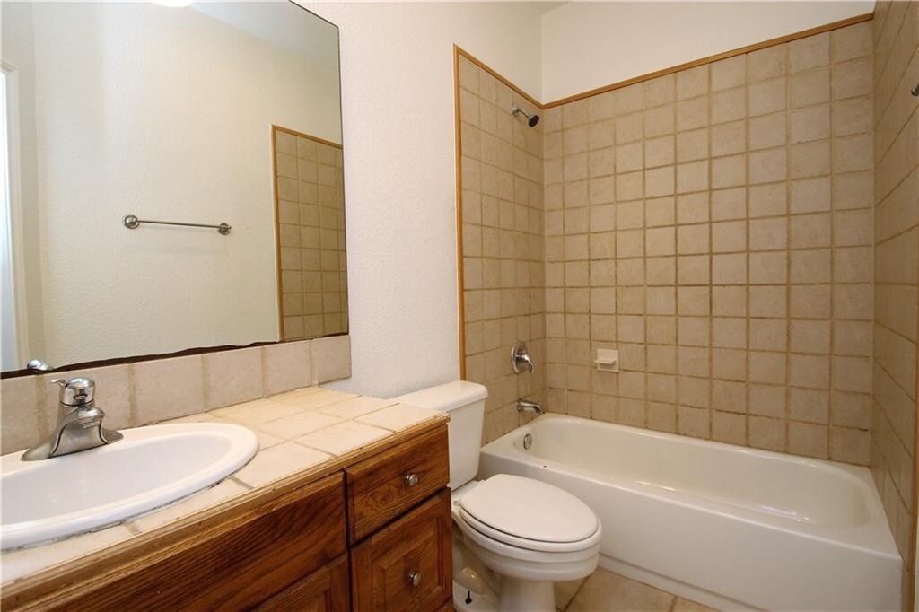 5109 Nuckols Crossing Rd Austin Tx 78744 Townhouse For Rent In Austin Tx Apartments Com