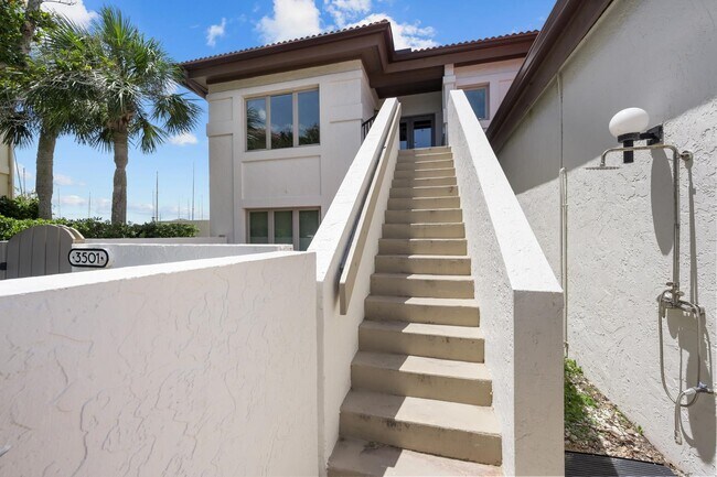 Foto del edificio - 3505 Harbor Dr