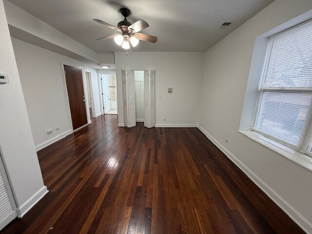 Foto del edificio - 2323 N Oak Park Ave