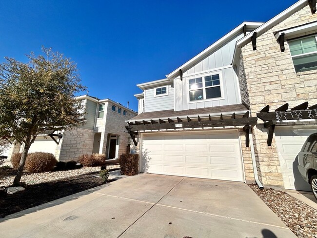 Building Photo - 2228 Rocoso Trl