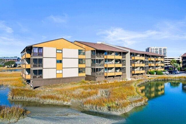 Building Photo - 9501 Maison Ct