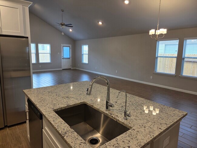 Foto del edificio - 208 Comet Pointe Dr