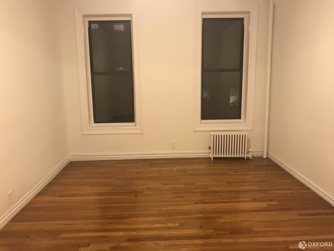 Primary Photo - 322 East 59th Street