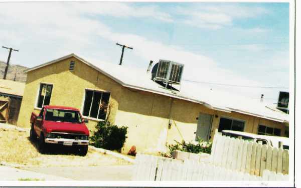 Foto del edificio - 309-311 Melissa Ave
