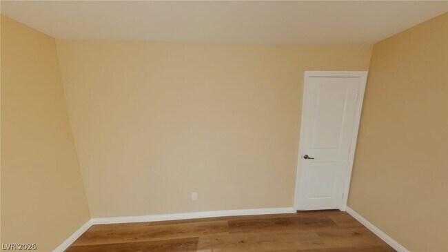 Building Photo - 6255 W Arby Ave