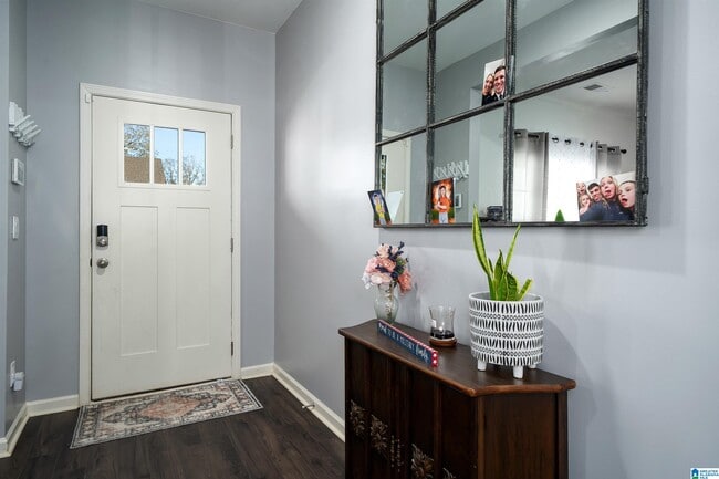 Building Photo - 1447 Archers Cv Wy