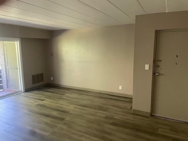 Foto del edificio - 100 Penn Pleasant Dr