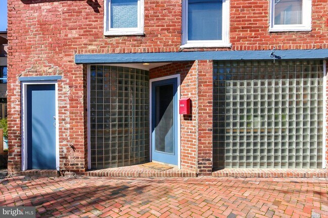 Foto del edificio - 206 N Patrick St